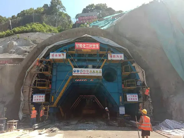 tunnel secondary lining