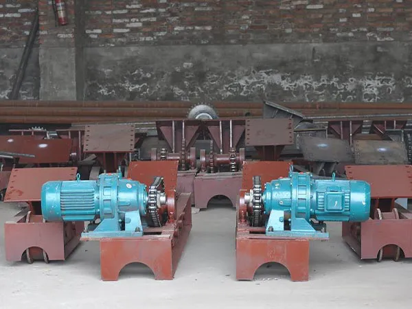 Use and maintenance of lining trolley walking system